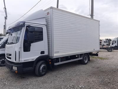Iveco Eurocargo 65e14 con furgone Euro 5 Anno 2010 Km 0, cambio manuale - Foto 2