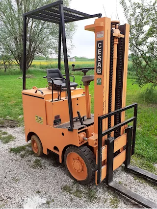 Carrello elevatore cesab