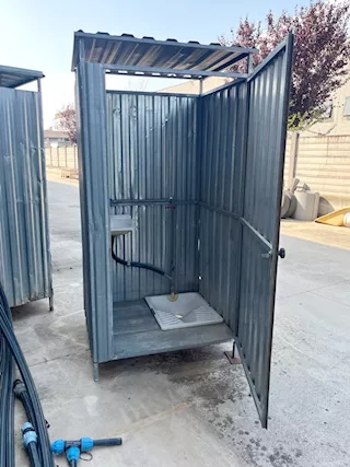 Servizi igienici in lamiera per cantiere
