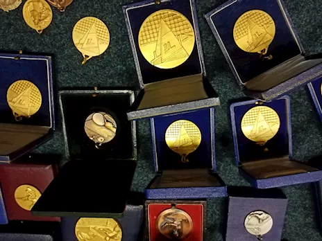 Lotto di medaglie sportive vintage - Foto 5