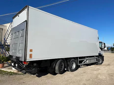Iveco Stralis AD260S31 EEV cella frigo Anno 2012 Km 650000, marca Zepro - Anteprima 2