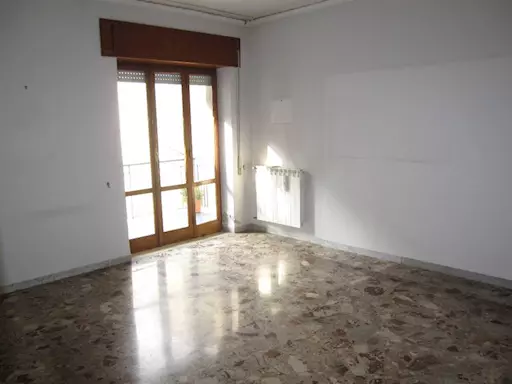 Quadrilocale in Via A. Palumbo, 179 Giugliano in Campania