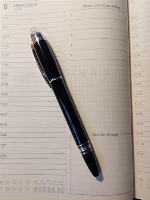 Montblanc Starwalker Ultrablack stilografica