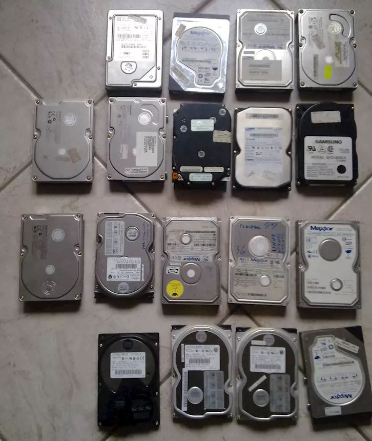 Hard disk per PC fissi da 3,5 serie PATA tutti testati
