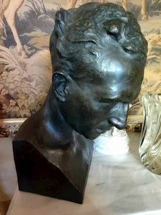 Busto in bronzo di uomo firmato E. Tinto metà del XX secolo, in buone condizioni - Foto 3