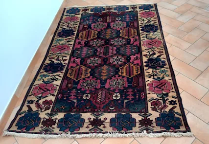 Tappeto persiano antico