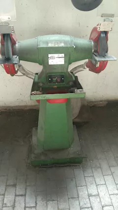 Contenitori in ferro e scaffali - Foto 2
