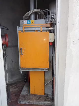 Schiaccia bidoni COMAP SB 5