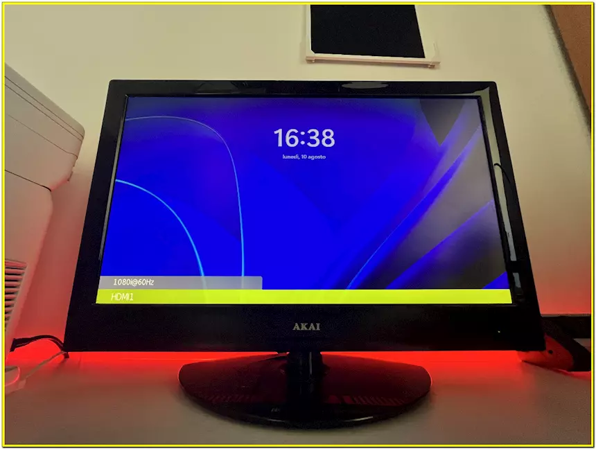 Foto 2Tv-Monitor Akay Aktv245led 24.5p Led FHD, ottimo stato, prezzo non trattabile