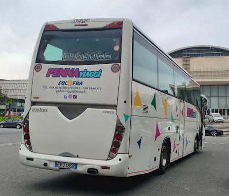 Noge 55 posti Marca Iveco Anno 2004 Euro 3, ottime condizioni - Anteprima 2