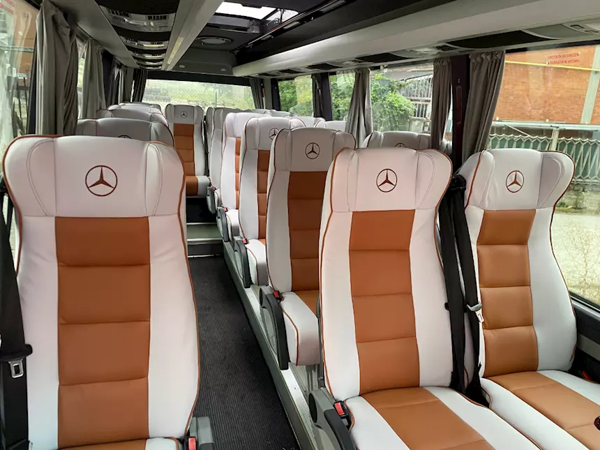 Foto 7Mercedes 519 21 posti anno 2013 Euro 5 Perfetto, mai usati