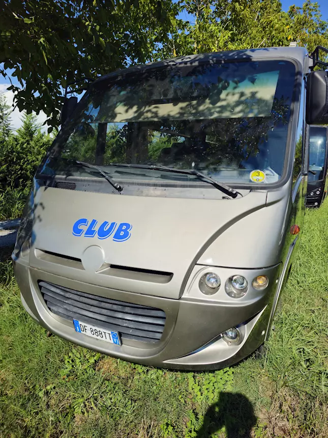 Minibus Marca Iveco Kapena (Cacciamali) Anno 2005