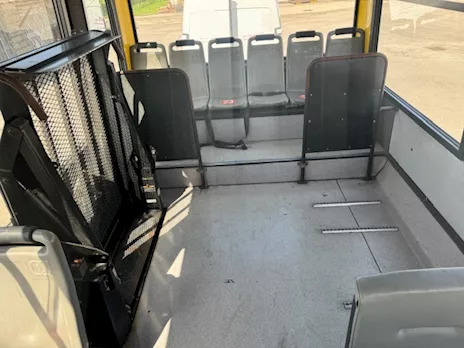 Iveco 100 E18 Cacciamali, unico proprietario - Anteprima 6