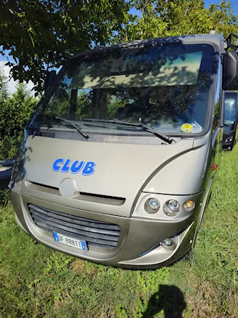 Minibus Iveco Kapena (Cacciamali)