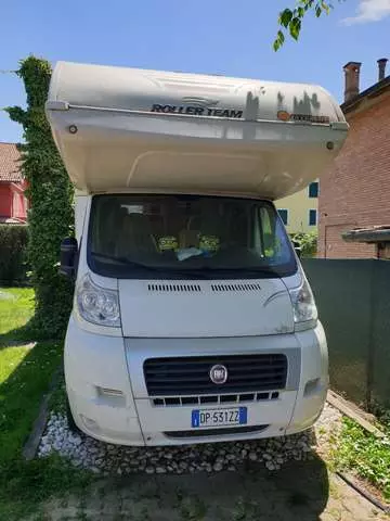 Roller Team GRANDUCA GT 2008 € 15300 Km 88500 Diesel Manuale