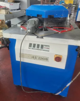 Scantonatrice Euromac Mod A.V. Multi 220/6