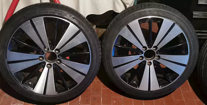 Cerchi e gomme Mercedes CLA 18