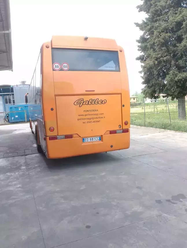 Foto 3VDL Bova Futura Marca DAF Anno 2005 Km 1075000, cambio manuale