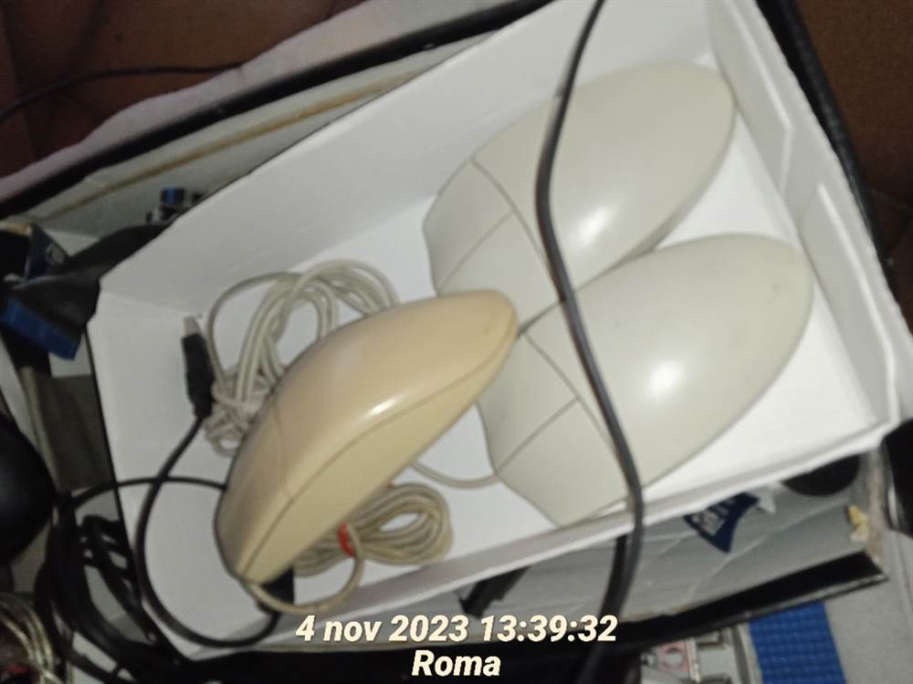 Tastiere e mouse vintage