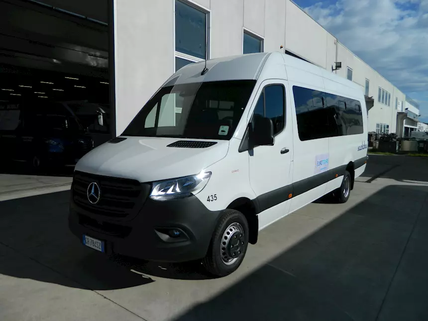 Foto 12Scuolabus Euro 6 da 19 a 36 pax Iveco, cambio automatico