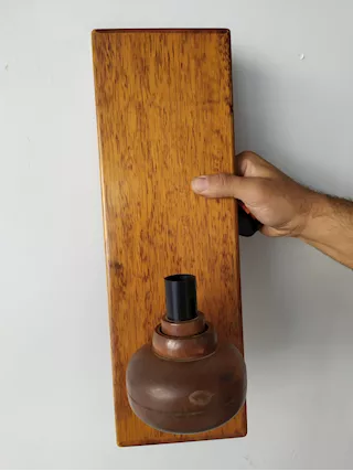 Lampadario intagliato a mano