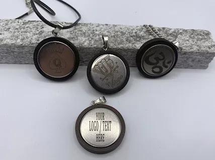 Collana acciaio con pendente personalizzabile