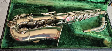 Borgani antico sax alto primi del '900 da revisionare