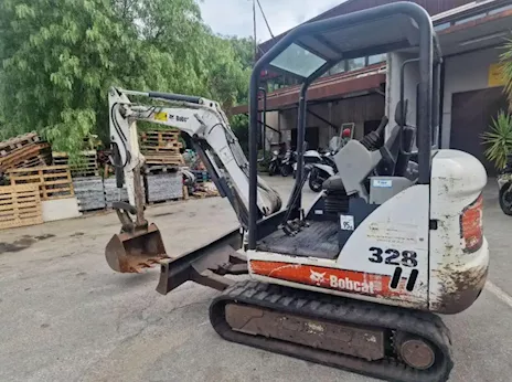Miniescavatore Bobcat 328G