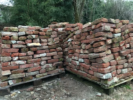 Mattoni antichi da pulire