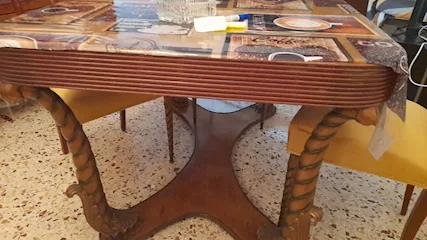 Mobili e anni 70. E quatri di un pittore toscano, mai usati - Foto 5