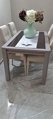  tavolo in cristallo non allungabile