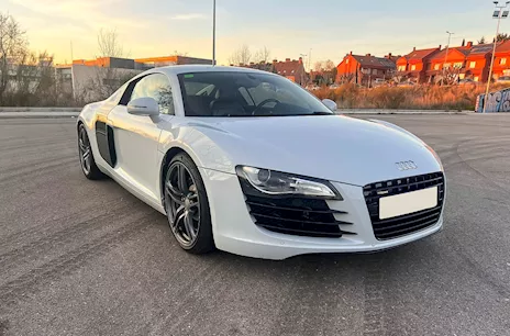 Audi R8 4.2 V8 Quattro