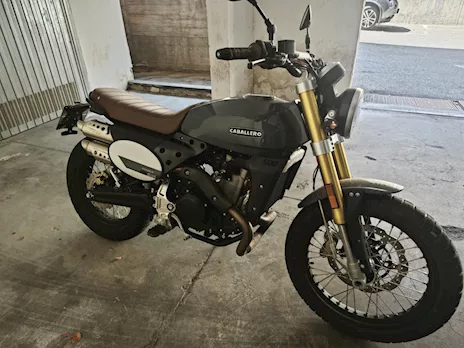 Caballero 500 Scrambler de luxe