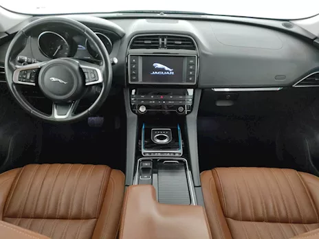 JAGUAR F-PACE 2.0D I4 PORTFOLIO AWD 240CV AUTO MY18 Anno 2017, colore Grigio - Anteprima 3