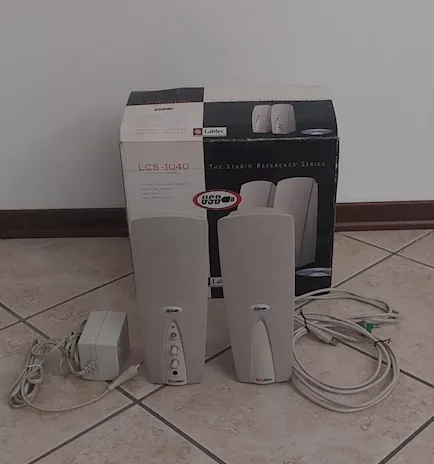 Altoparlanti Labtec LCS - 1040