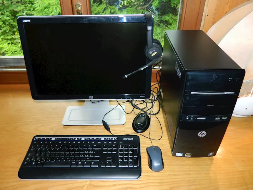 PC desktop HP Dual Core E5500, RAM 4 GB, HD 500 GB, Win 10