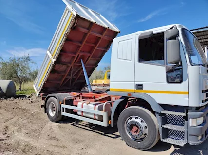 Iveco 75E15 Ribaltabile Varie Disponboltaì Anno 2008 Km 490000 - Foto 4