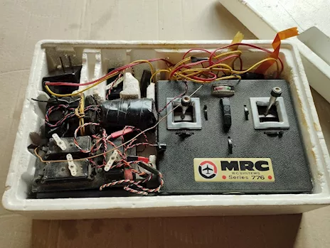 Radiocomando MRC serie 775 vintage, tipo 776, prezzo trattabile - Foto 2