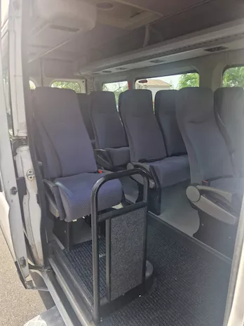 In blocco 2 minibus o scambio con bus 53 posti Iveco Anno 2008 - Anteprima 2