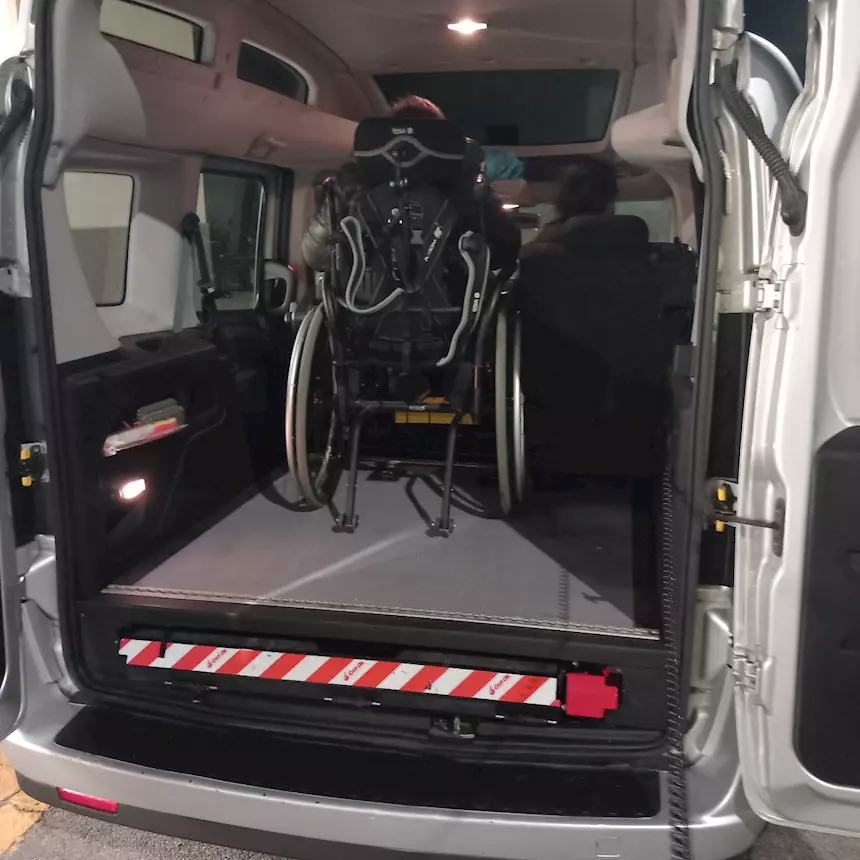 Doblo con pedana disabili