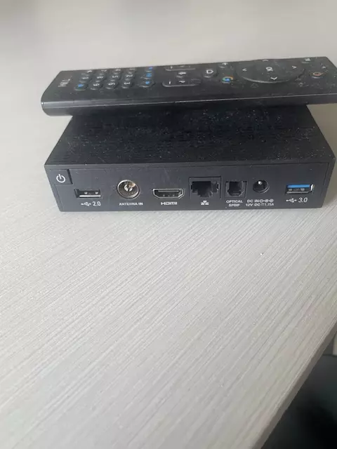 Foto 3Modem TIM Hub router