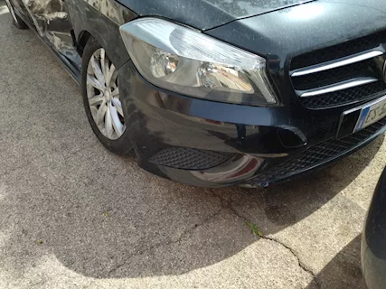 Mercedes Classe A sinistrata