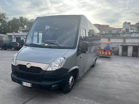  minibus Iveco Indbus