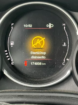 Autovettura FIAT Modello 500L Anno 2018 Km 175000 Diesel - Foto 5