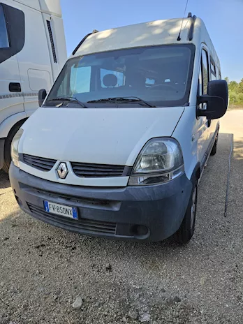 Master - 16 posti clima anteriore e posteriore