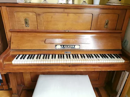 Pianoforte verticale