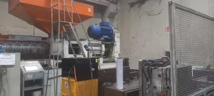 Presse iniezione MIR 2350 + MIR 1350 - Lot. The Sisters