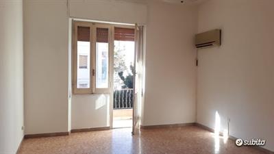 Pentavano con Cucina Abitabile e Studio