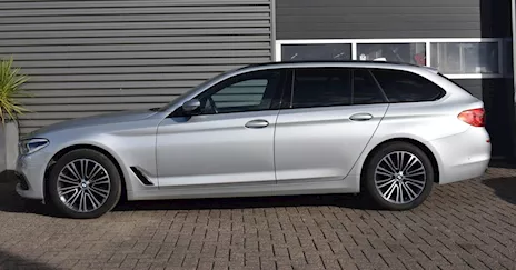 BMW 5-serie Touring - 520d xDrive High Executive Edition LED