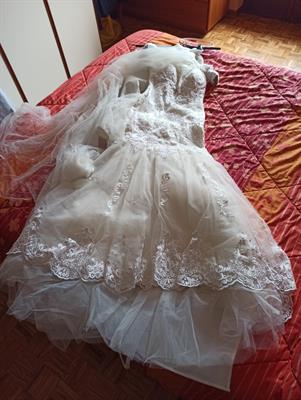 Vendo abito da on sale sposa mai usato